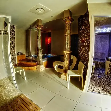 Kine Lounge Apartment *