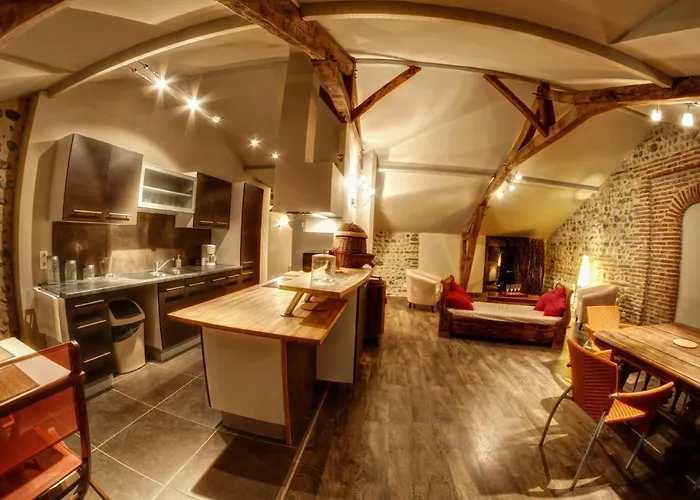 Apartment Kine Lounge Bazet